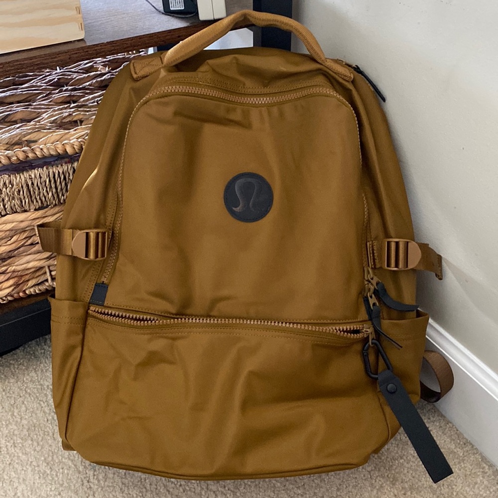 LULULEMON NEW CREW BACKPACK